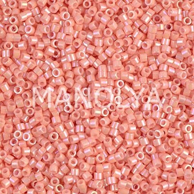 DB207-DELICA BEAD OPAQUE PEACH LUSTR