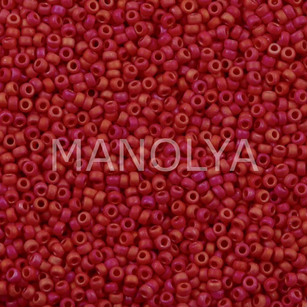 15-92076 MKIYUKI SEEDBEADS MATTE OPAQUE RED LUSTER