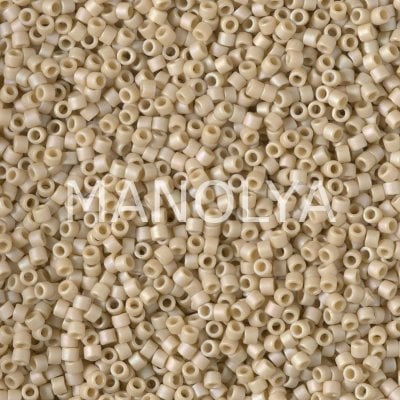 DB2301-MIYUKI 11/0 DELICA FROST OP GLAZE RNBW IVORY