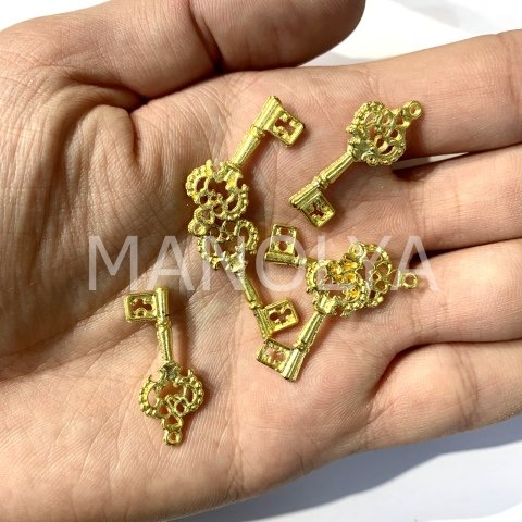 2,9cm. ANAHTAR SALLANTI APARATI