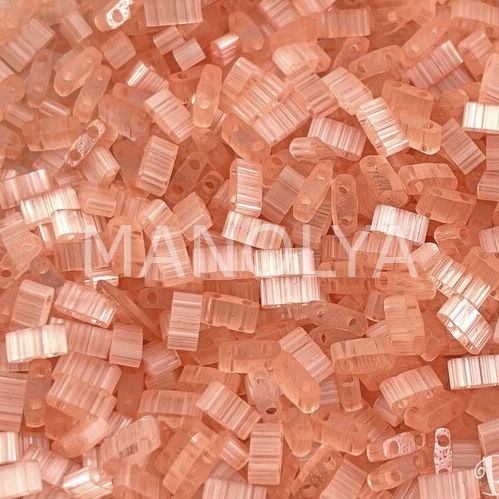 HTL2556 Miyuki Half Tila Silk Pale Coral (Yarım Tila 2556)