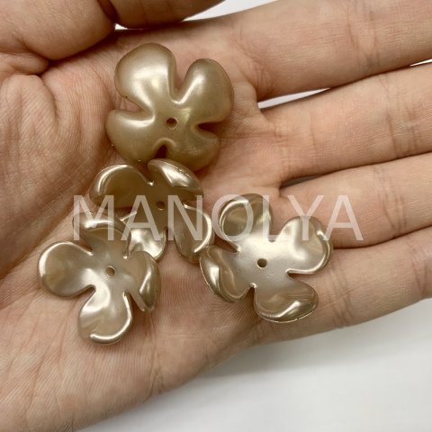 2,4cm. BÜYÜK BRONZ PLASTİK ÇİÇEK 50gr.