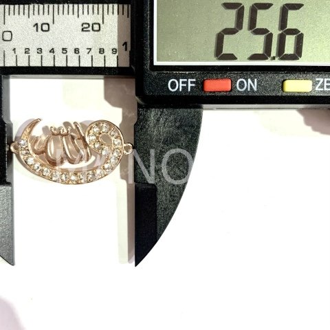 2,6cm. ZİRKON İŞLEMELİ VAV ÜSTÜ ALLAH