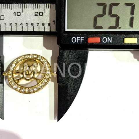 2,5cm. ZİRKON ÇERÇEVELİ KURUKAFA