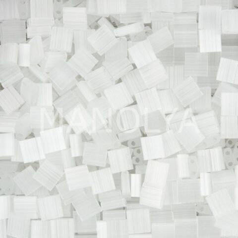 TL037 Miyuki Tila Crystal Frosted Mist (Tam Tila 37)