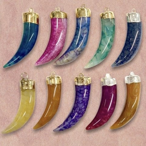 4,4x1,2cm. AGAT BOYNUZ KOLYE UCU