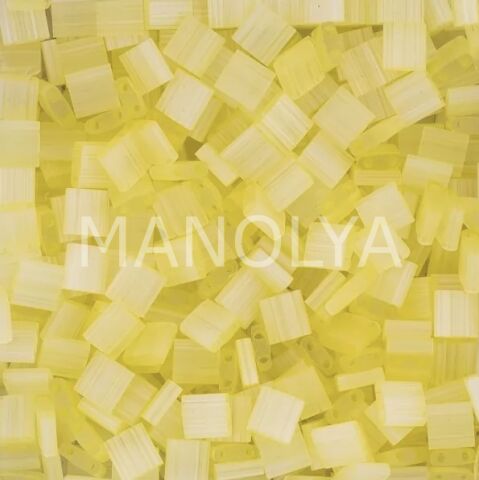 TL2554 Miyuki Tila Silk Pale Yellow (Tam Tila 2554)