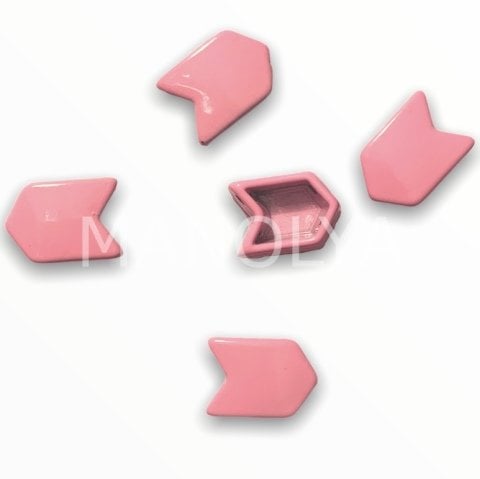 11x8mm AÇIK PEMBE UZUN OK DOMİNO