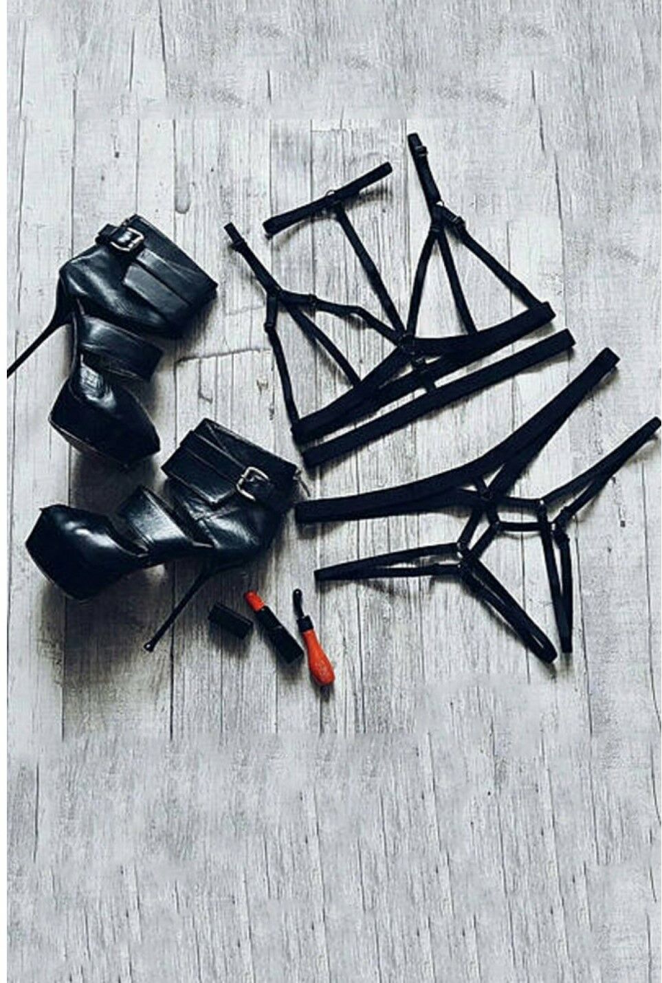 String Sütyen Lastik Harness Takım ABM9392