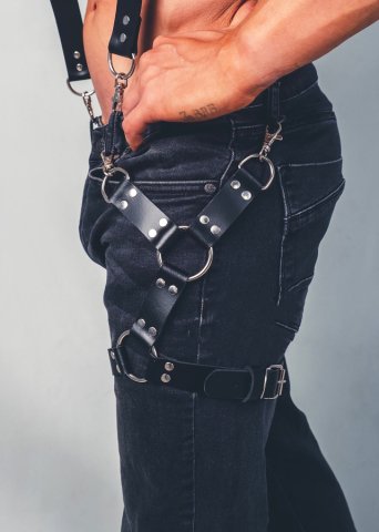 Bacağı Saran Seksi Deri Harness ABM7677