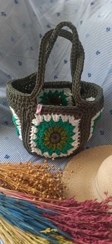 Yeşil Penye İp El Örgüsü Motifli Çanta 24cm x 21cm x 21 cm ABM9975