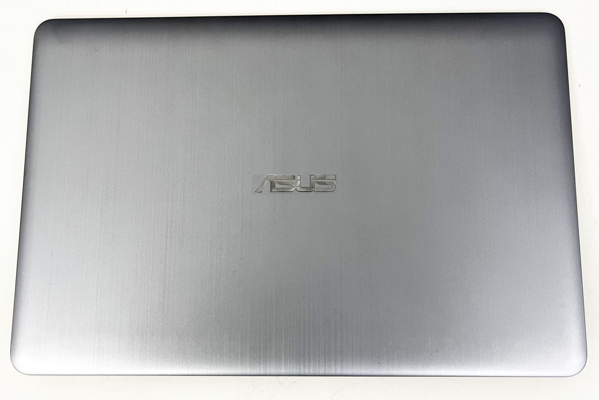 Asus X541 X541S X541SA X541SC X541U X541UJ X541UA X541UV X541LA X541N X541NA K541UA K541U R541 R541SA R541SC R541U R541UA F541 F541S F541SA F541SC F541U A541U D541 R541UV A541UA A541UJ VM591 VM591U VM591UV D541N D541S Lcd Arka kapak Kasa Cover Gri renk Si