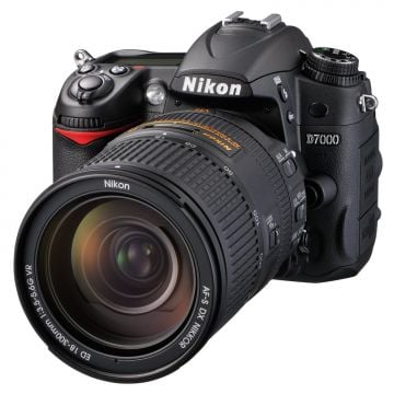 Nikon D7000 18-300 VR Lensli DSLR Fotoğraf Makinesi