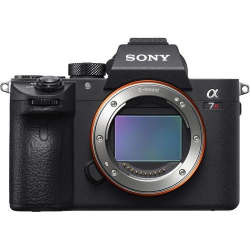 Sony A7R III Aynasız 4K DSLR Fotoğraf Makinesi