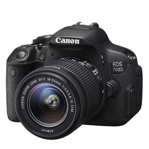 Canon Eos 700D 18-55mm STM DSLR Fotoğraf Makinesi