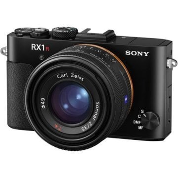 Sony DSC-RX1R II Full Frame Aynasız DSLR Fotoğraf Makinesi