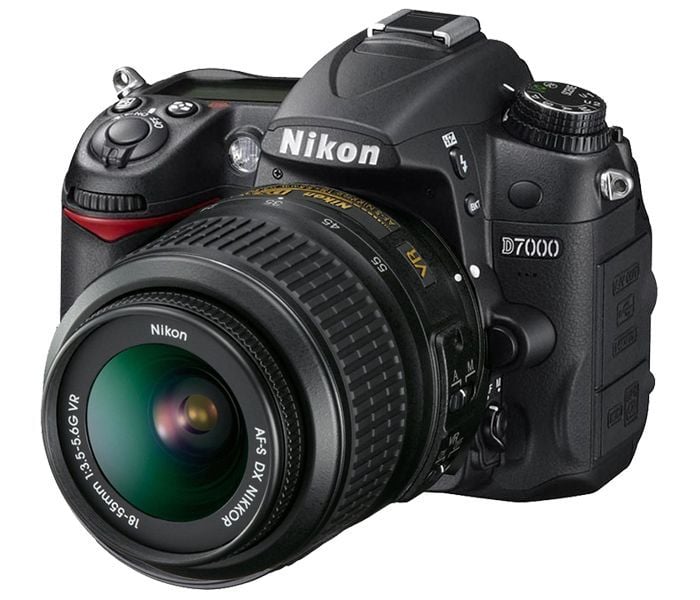 Nikon D7000 18-55mm VR DSLR Fotoğraf Makinesi