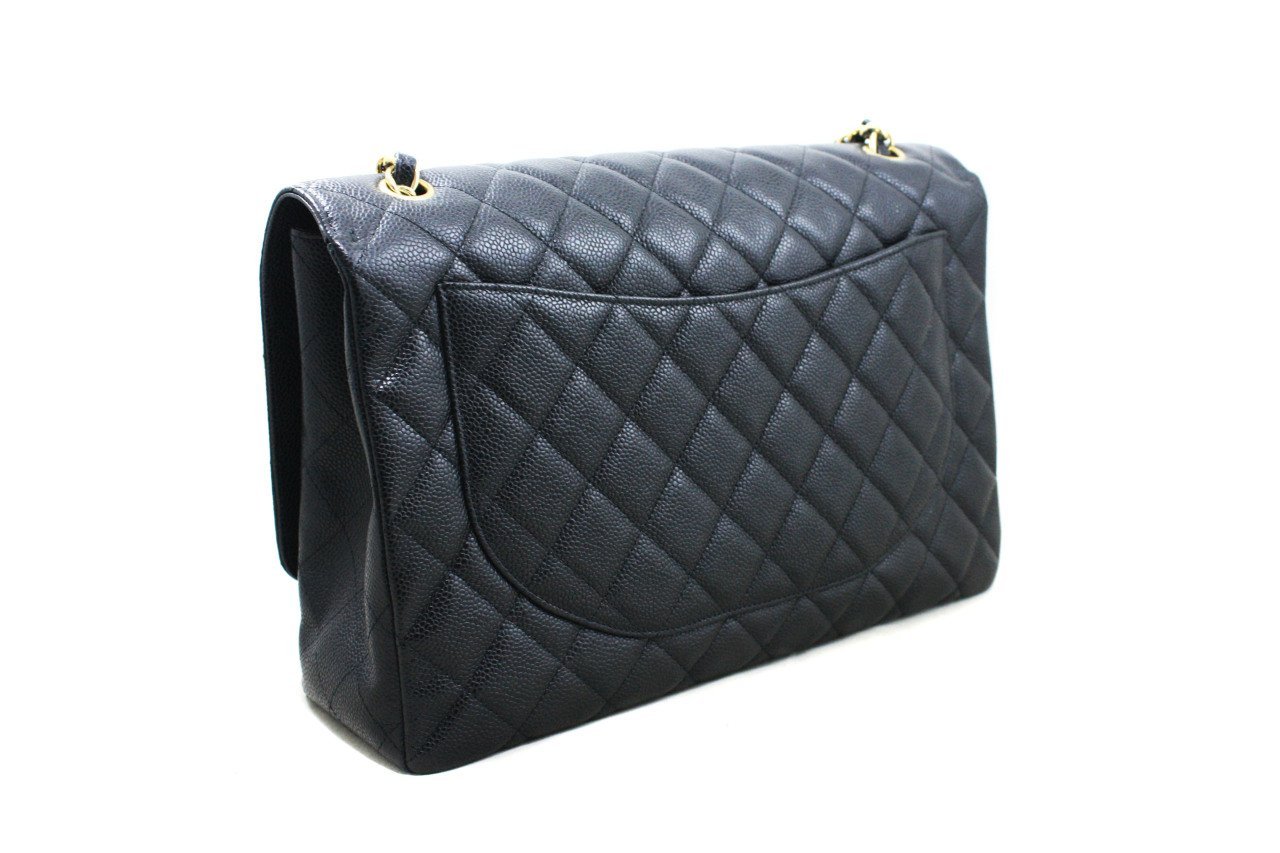 Chanel caviar quilted jumbo single flap black store