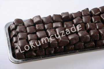 Sütlü Bitter Çikolata Kaplı Antep Fıstıklı Lokum (Kitap Kutu)