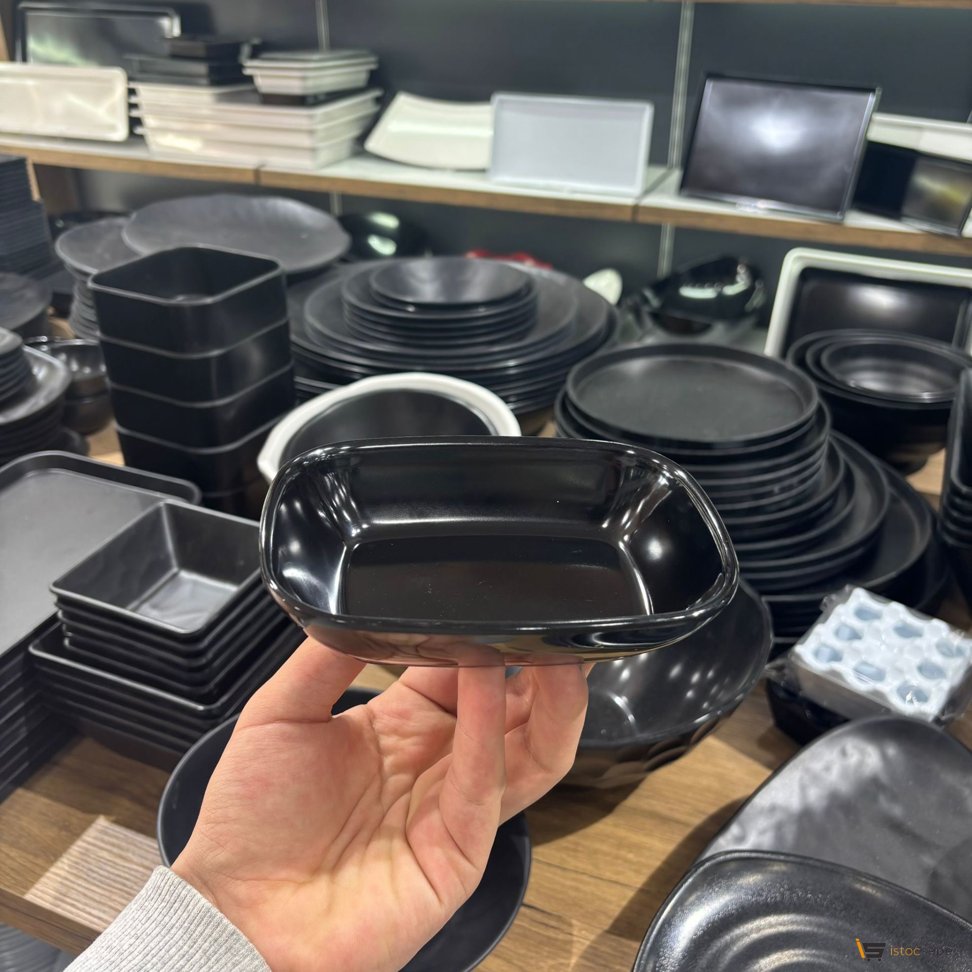 Melamin 17cm Kare Siyah Kayık Tabak 10 Adet Toptan