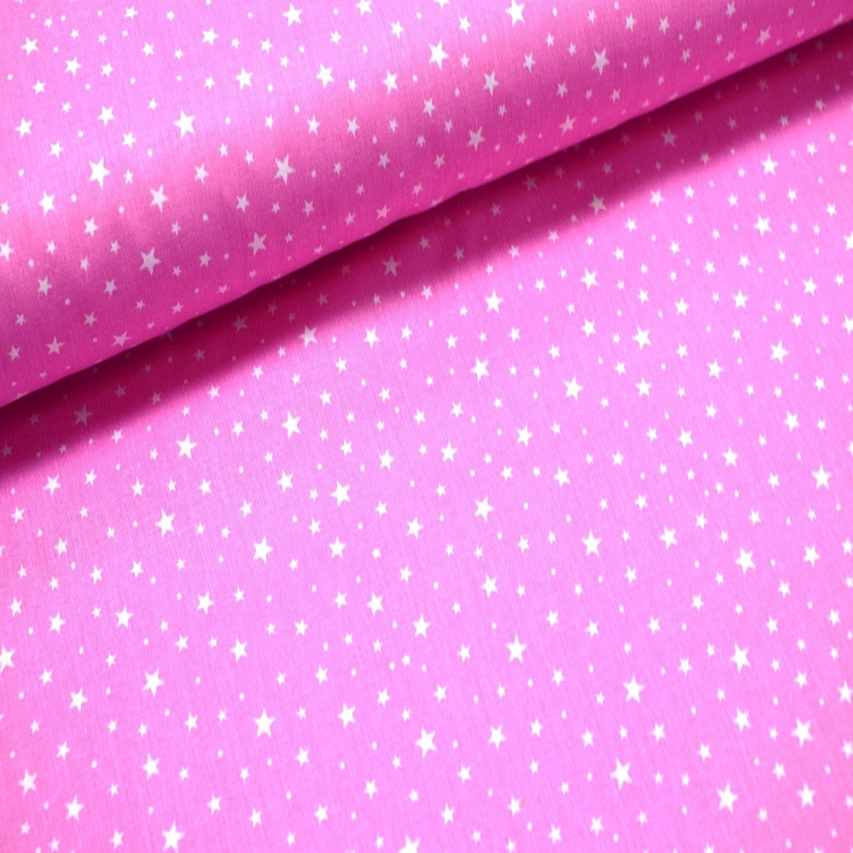 Pembe yıldızlı poplin kumaş