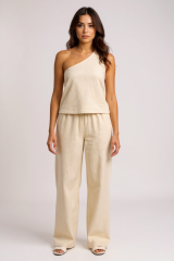 Kadın Beyaz Tek Omuzlu Şık Bluz & Geniş Paça Pantolon İkili Takım