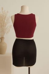 Kadın Bordo Yuvarlak Yaka Crop ve Siyah Pareo 2'li Set – Modern ve Şık Tasarım