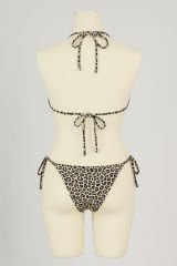Kadın Siyah ve Leopar Detaylı Yandan Bağlamalı Bikini Takımı – Modern, Konforlu ve Günlük Kombinlere Uygun