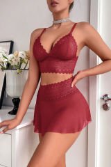 Kadın Bordo Dantel ve Tül Detaylı Etekli Şık Gecelik Takımı – Modern, Konforlu