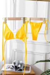 Kadın Sarı Yandan Bağlamalı Tangalı Üçgen Bikini Mayo Takımı – Modern, Konforlu ve Günlük Kombinlere Uygun