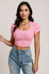 Kadın Pembe Yarım Kol Düz Yaka Crop Top Bluz – Şık, Rahat ve Kolay Kombinlenebilir