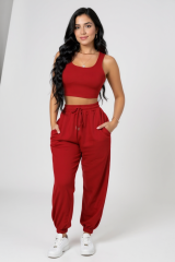 Kadın Kırmızı Kaşkorse Cepli Jogger Eşofman Altı ve Crop Top Bluz – Şık, Rahat ve Kolay Kombinlenebilir