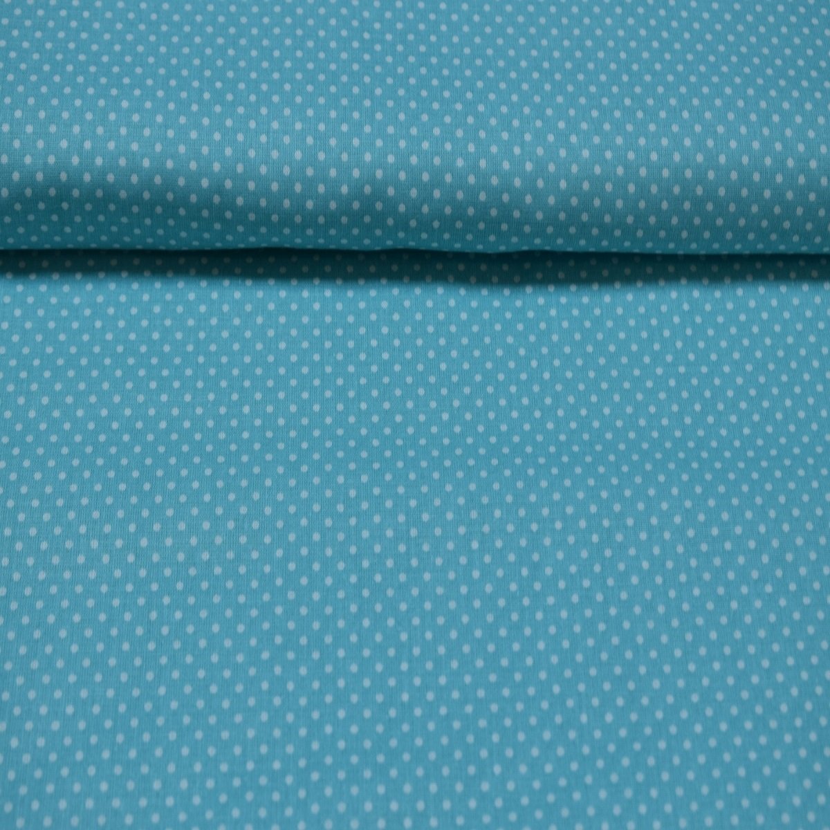 Mint yeşil rengi puanlı poplin kumaş