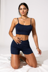 Kadın Lacivert Şortlu Kaşkorse Gecelik Takım – Modern, Konforlu ve Günlük Kombinlere Uygun