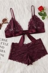 Kadın Bordo Dantelli & Kurdelalı Sütyen Külot Takımı – Modern, Konforlu ve Günlük Kombinlere Uygun