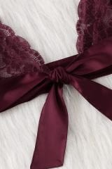 Kadın Bordo Dantelli & Kurdelalı Sütyen Külot Takımı – Modern, Konforlu ve Günlük Kombinlere Uygun