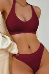 Kadın Bordo Seamless Tanga Sütyen Takım – Modern, Konforlu ve Günlük Kombinlere Uygun