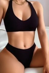 Kadın Siyah Seamless Tanga Sütyen Takım – Modern, Konforlu ve Günlük Kombinlere Uygun