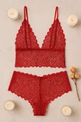 Kadın Kırmızı Dantel Bralet Şort Takımı – Tutkulu ve Çekici İç Giyim