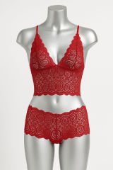 Kadın Kırmızı Dantel Bralet Şort Takımı – Tutkulu ve Çekici İç Giyim