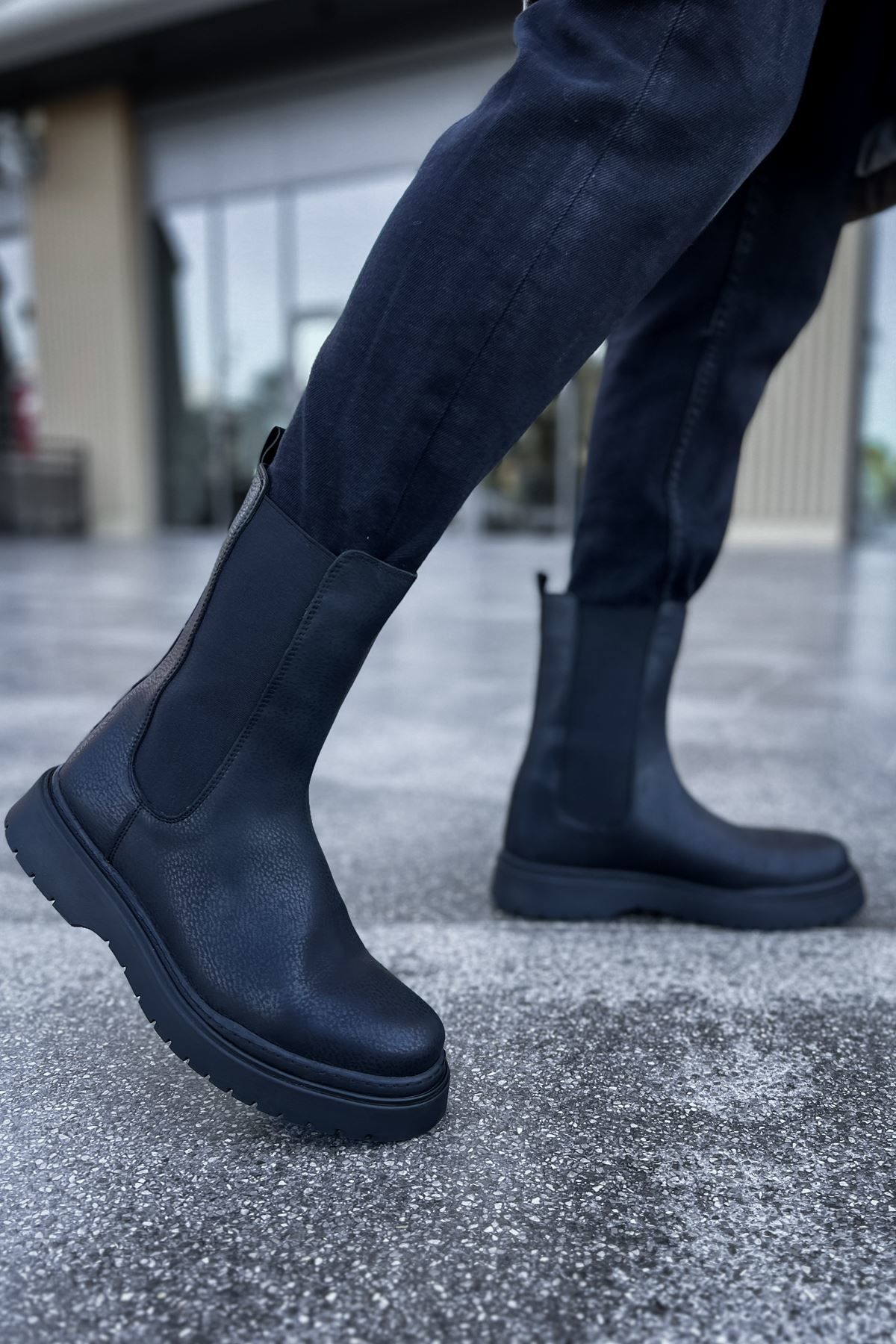 CH223 - CST Alaska Erkek Bot SIYAH