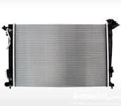 Hyundaı ix35  2.0 CRDI Radyatör/Otomatık/Klımalı +10 model araclara uyumlu/Orjınal No:25310-2s050