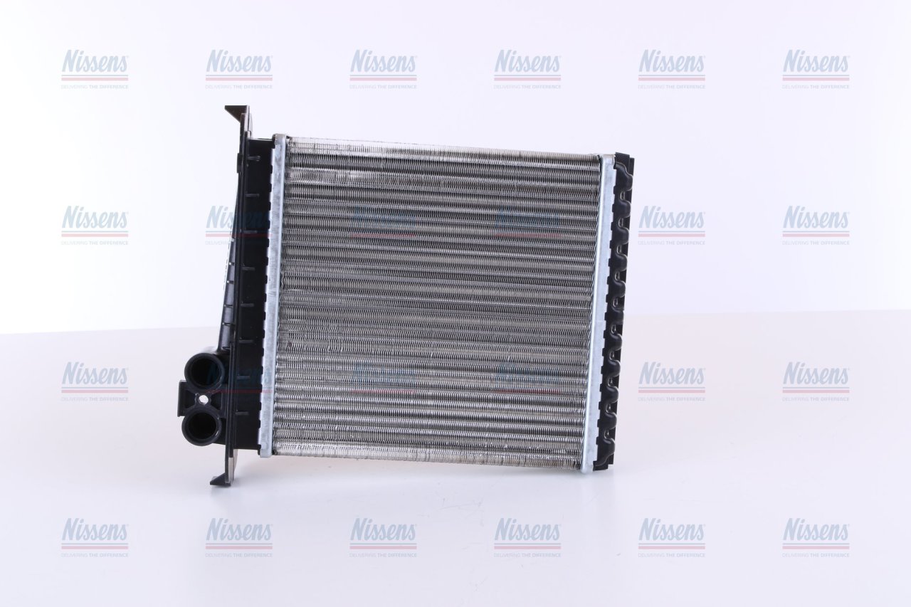 VOLVO 850, C70, S70, V70, XC70 KALORİFER 1991 MODEL SONRASI ARAÇLARDA UYUMLUDUR. ORJİNAL NO:9144221