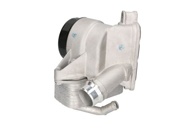 BMW 1, 2, 3, 4, 5, 7, X1, X3, X4, X5, X6, Z4 Yağ Soğutucu 2003 model sonrası araçlarda uyumludur. Orjinal no: 11427525333