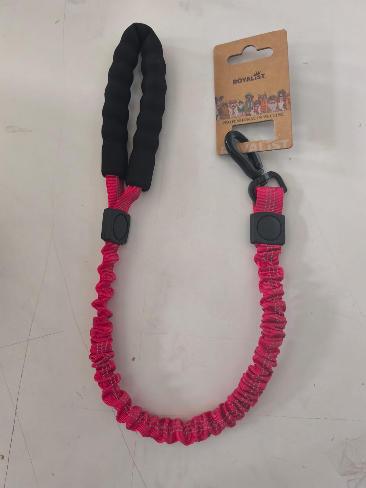 03915 SLN06 REFLECTİVE BOUNCE LEASH WİTH FOAM 2.5 CM 75-120 CM KIRMIZI