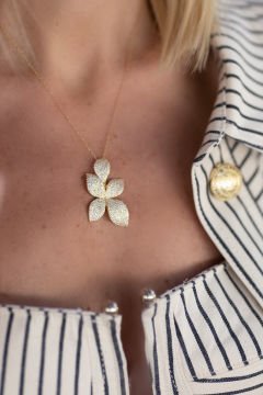 Violet Necklace