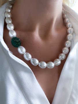 Pearl Crystal Ball Necklace