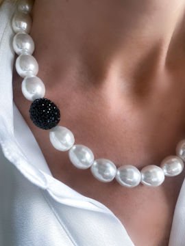 Pearl Crystal Ball Necklace