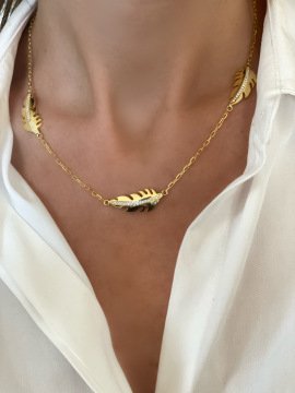 Mini Palm Leaf Necklace