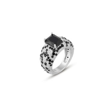 Layla Ring
